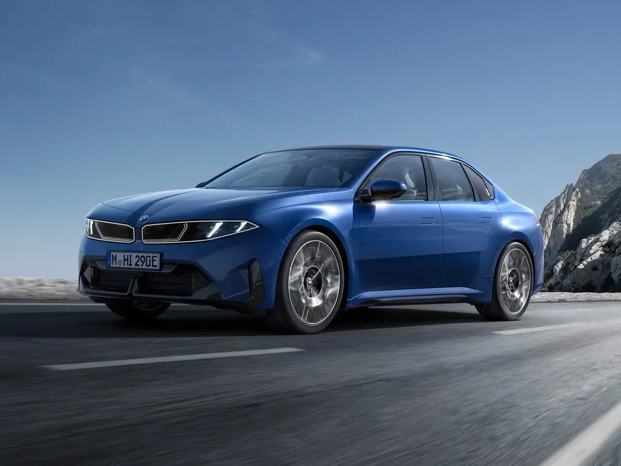 BMW i3 — фото модели