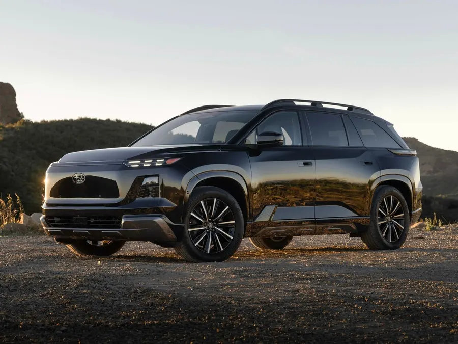Subaru — фото модели
