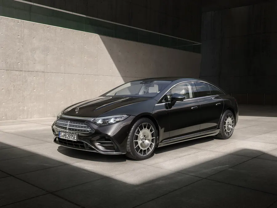 Mercedes-Benz EQS — фото модели