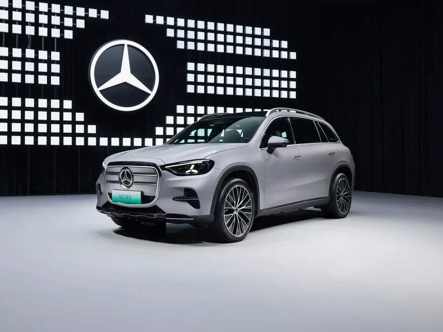 Mercedes-Benz GLC — фото модели