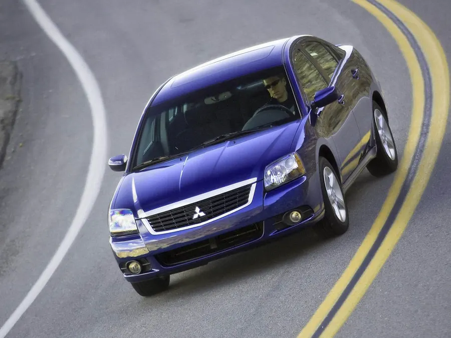 Mitsubishi Galant — фото модели