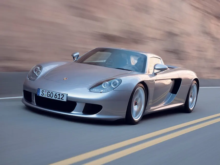 Porsche Carrera GT — фото модели