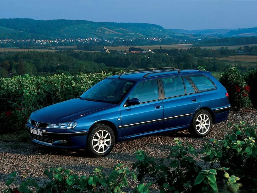 Peugeot 406 — фото модели