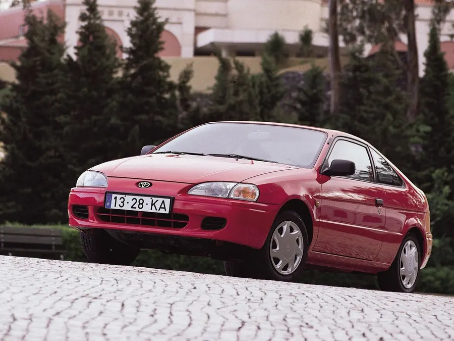 Toyota Paseo — фото модели
