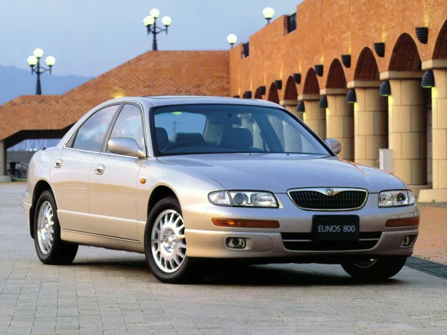 Mazda Eunos 800 — фото модели