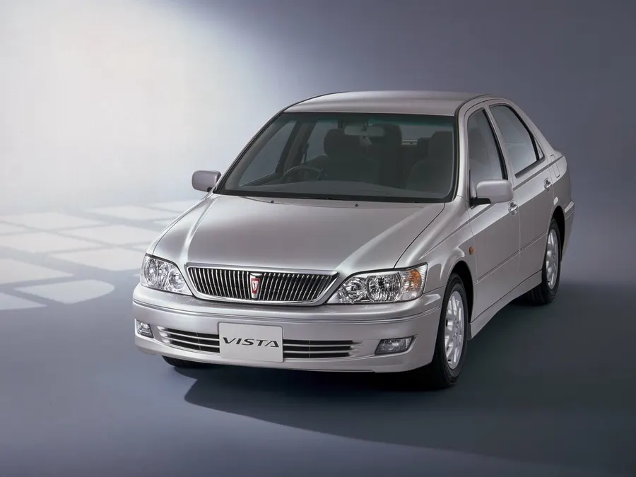 Toyota Vista — фото модели