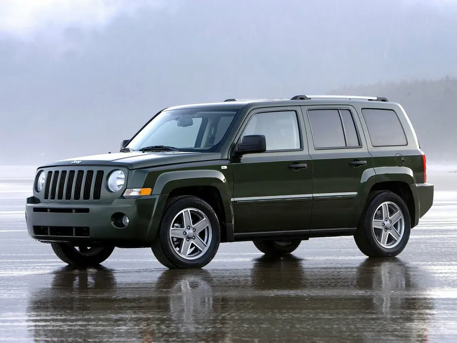 Jeep Liberty (Patriot) — фото модели